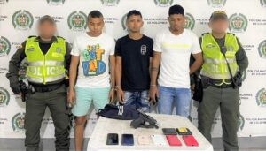 “Habían atracado a varias personas”: Policía sobre capturados tras persecución en Siete de Abril
