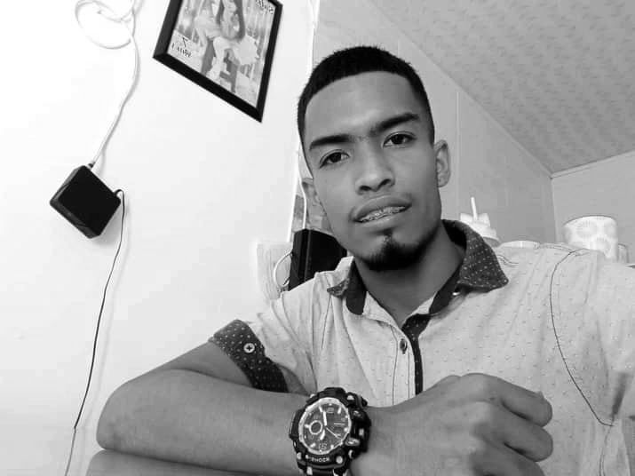 Omarl Gutierrez los almendros
