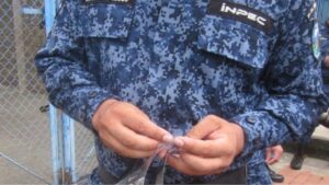 A prisión dragoneante del Inpec que habría intentado ingresar estupefacientes a un centro carcelario