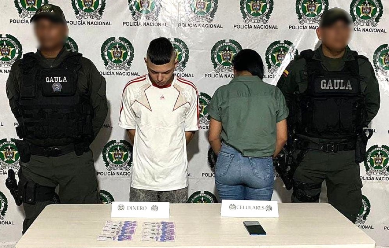 Un adulto y una menor son señalados de extorsión en la Ciudadela 20 de ...