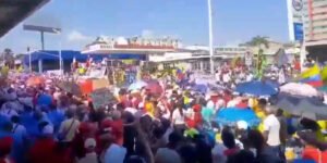 “Barranquilla inmensa. Como nunca el Caribe a las calles por el cambio”: presidente Petro