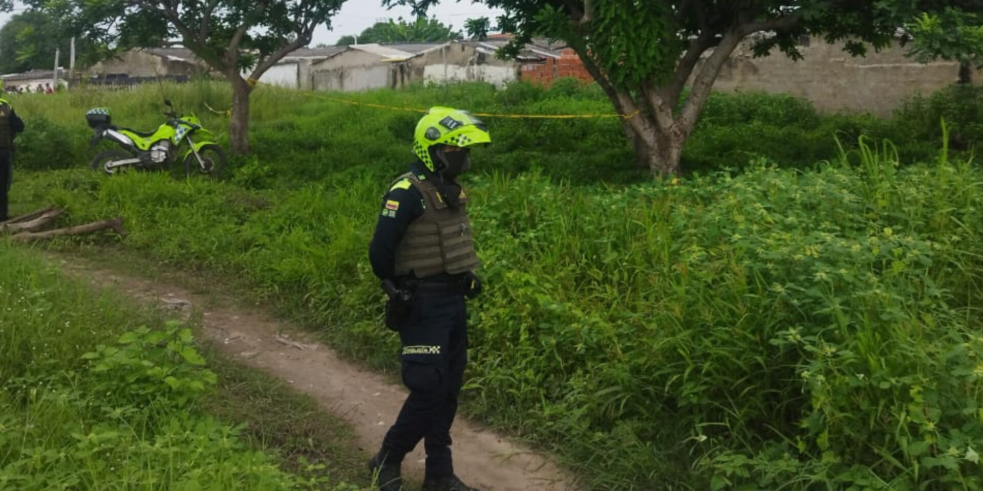 Hallan cadáver de un hombre en zona enmontada del barrio 20 de Julio ...