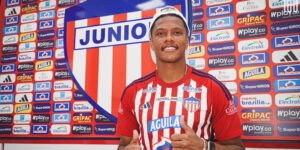 “¡Yairo Moreno es tiburón!”: Junior oficializa la contratación del futbolista antioqueño