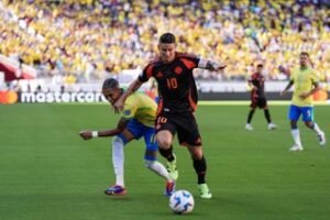 ¡Con la Tricolor la da toda!: James figuró en todos los once ideales de la primera ronda de Copa América