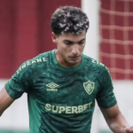 ¡Fuentes, sin debut victorioso en Brasil!: Fluminense cayó y sigue en el borde de los puestos del descenso