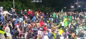 “Ayúdennos a identificarlos para judicializarlos”: revelan panfleto de “hinchas” violentos en juego Junior-Nacional