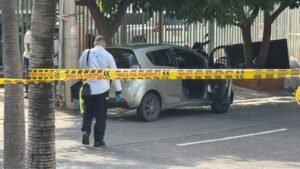 “Llegaron dos tipos en moto, el parrillero se bajó y le disparó”: asesinato de conductor en el barrio Alto Prado