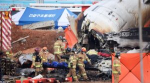 “179 personas murieron y solo dos sobrevivieron”: accidente aéreo enluta Corea del Sur