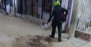 “La mujer iba caminando por la calle y un sujeto le disparó”: crimen en La Chinita