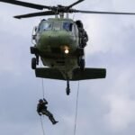 4 militares muertos tras ser atacados a disparos cuando descendían desde un helicóptero en Caucasia, Antioquia