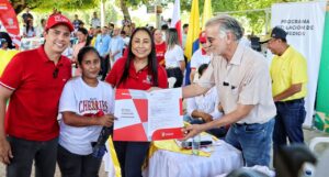 Gobernación del Atlántico entregó títulos de propiedad a 250 personas en Polonuevo