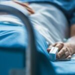 Dos niñas murieron por posible intoxicación en un colegio de Bogotá: “Otra menor y un adulto están hospitalizados”