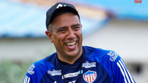 Farías y su Junior trabajan el juego ante Fortaleza, el que despejaría toda duda sobre si está o no clasificado