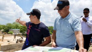 “Construimos suelo para construir sueños”: alcalde Char en inspección de obra del parque Jorge Robledo Ortiz