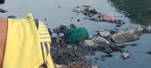 Hallan cuerpo sin vida flotando en el caño de la Auyama, en el centro de Barranquilla