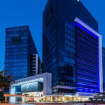 “Ocho años de evolución hotelera y visión urbana”: Crowne Plaza Barranquilla convoca a diálogo sobre ciudad, turismo y sostenibilidad