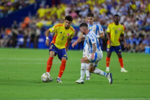Argentina-Colombia por Eliminatorias sería a puerta cerrada: castigarían a los argentinos por cánticos racistas