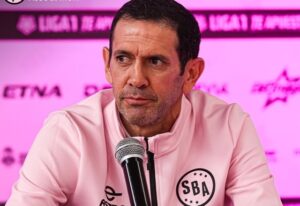 ¡Reyes, de rojiblanco a rosa!: dirigirá a Sport Boys de Perú, club que no es campeón de Liga desde 1984