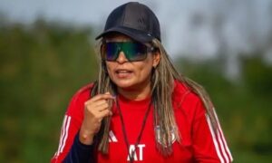 Sucreña Sandra Narváez dirigirá al Junior Femenino: toma al equipo con exiguas opciones de meterse en los ocho