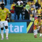 Pobre nivel futbolístico, ofensiva inocua y actitud fofa: la Selección Colombia pasó de indómita a mansa