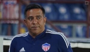 Esto deja Farías en Junior: 45 partidos dirigidos hasta ahora, tres eliminaciones y un fútbol esmirriado