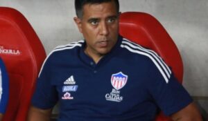 ¡Junior habría comenzado la búsqueda de un DT!: “que este juegue sin temor y le devuelva la vida al equipo”