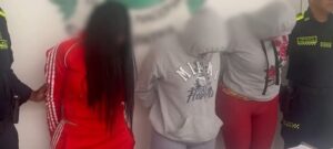 Cayeron las Mamacitas, banda de mujeres que drogaba a extranjeros para robarlos en Medellín