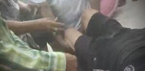 “Él estaba hablando con el dueño de la tienda cuando sujetos dispararon”: murió adulto mayor herido en El Ferry