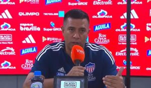 “La falta sobre Didier también fue penal, no se midió con la misma vara”: Farías se fue contra el arbitraje
