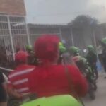 Hombre resultó herido en confusos hechos tras alteración del orden público en el barrio El Ferry, en Barranquilla