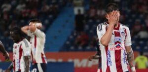 ¡Hoy juega Junior!: el Tiburón visita al Medellín siendo último del grupo y con las “balas de oxígeno contadas”