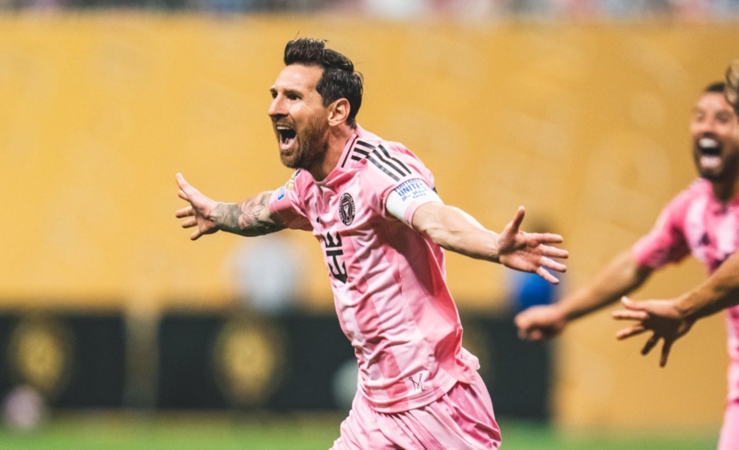 Messi la clavó al ángulo y le dio el triunfo al Inter Miami sobre Porto ...