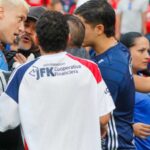 Inició la Liga-II y con ella la calentura: portero del DIM casi se va a los golpes con hinchas de su propio equipo