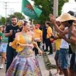 “Tour de la Michicleta”: reyes del Carnaval 2026 izaron banderas de tres grupos folclóricos