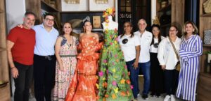 119 artesanos del Atlántico visten a la reina del Carnaval, Michelle Char, con una creación única