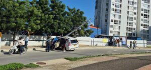 Un muerto y un herido: saldo de atentado contra ocupantes de una camioneta en el norte de Barranquilla