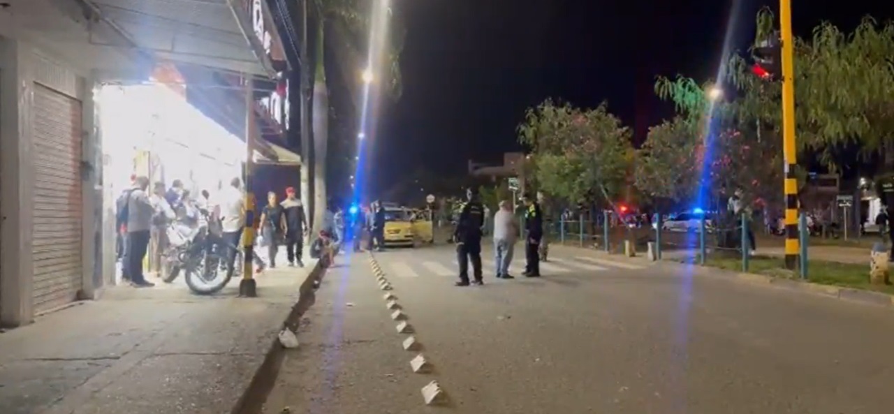 Lanzaron granada contra una patrulla de la Policía en Cali: cuatro ...