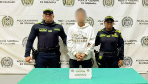 Capturan en un bus a hombre requerido por homicidio y otros delitos en La Chinita, Barranquilla