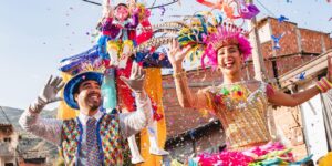 El Carnaval de la 44 dice presente en la Fiesta de los Diablitos en Santa Fe de Antioquia