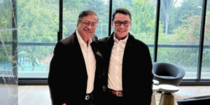 “El país necesita abrir un nuevo capítulo”: Carlos Caicedo se distancia del petrismo y rechaza ir a consulta del Pacto Amplio