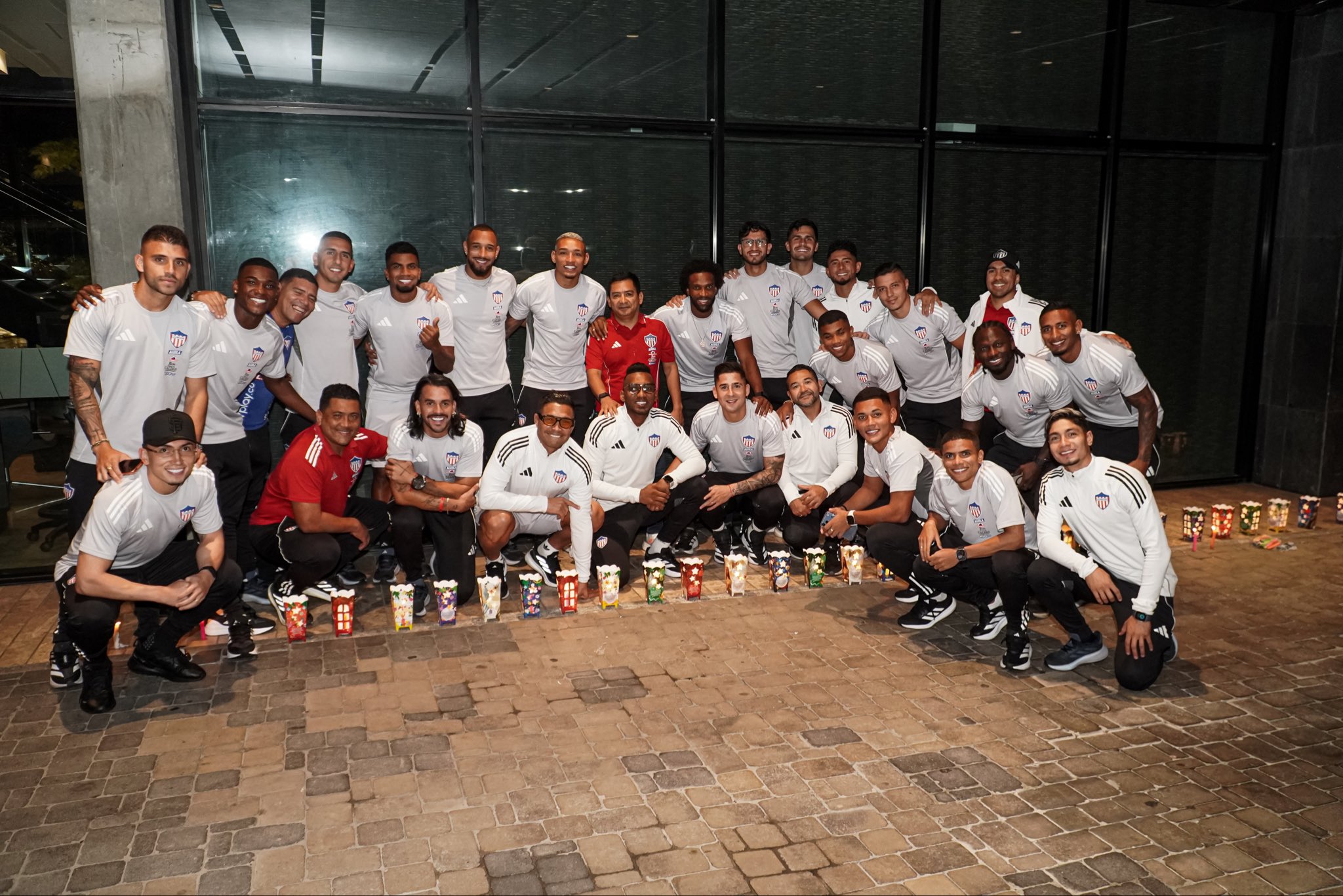 Image for Junior a seguir la fiesta de velitas en Medellín: un empate ante el DIM basta para estar en la final