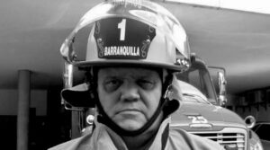 “Era una persona intachable y honorable”: lamento por muerte del teniente Jorge Castaño, de bomberos en Barranquilla