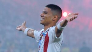 Su brillo en la final con Junior le concedieron a Enamorado el premio al ‘Deportista del Año 2025’ de Acord Atlántico