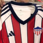 Esta sería la nueva pinta del Junior, la que luciría la estrella 11 y encararía la Superliga, Liga-I y Copa Libertadores