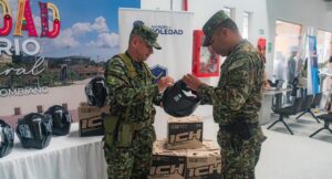 Alcaldía de Soledad fortalece la seguridad con entrega de dotación al Batallón de Policía Militar No. 2