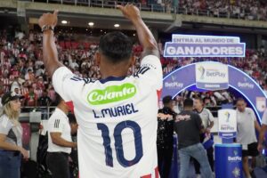 “Se cumple mi sueño”: la noche que anheló desde niño el nuevo 10 del Junior de Barranquilla, Muriel