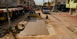 Administración de Alcira Sandoval entrega obra vial en Los Manantiales, Soledad