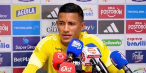 “Cuando enfrentaba al Junior, en Cali decían que me regalaba”: Cristian Barrios en su primer cara a cara con los medios