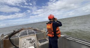 Armada de Colombia adelanta búsqueda de pescador desaparecido: “Su embarcación naufragó”