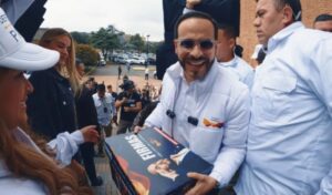 62 % de las firmas aportadas para la candidatura de Abelardo de la Espriella no son válidas, según la Registraduría